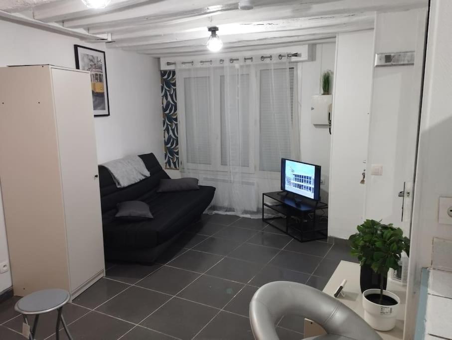 Vemars Studio Equipe Proche Aeroport Paris Cdg 아파트 외부 사진