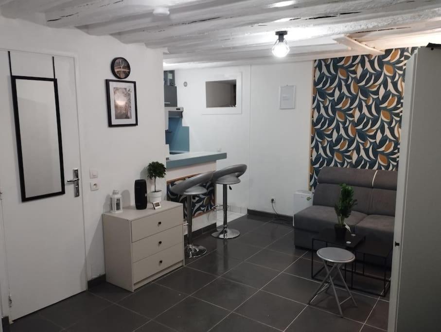 Vemars Studio Equipe Proche Aeroport Paris Cdg 아파트 외부 사진