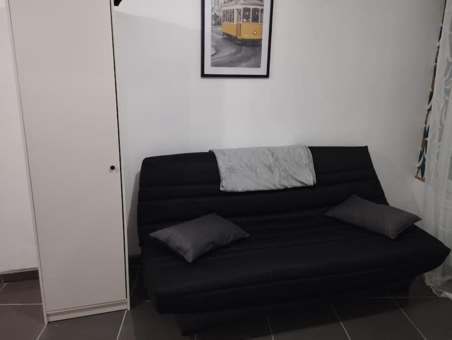 Vemars Studio Equipe Proche Aeroport Paris Cdg 아파트 외부 사진